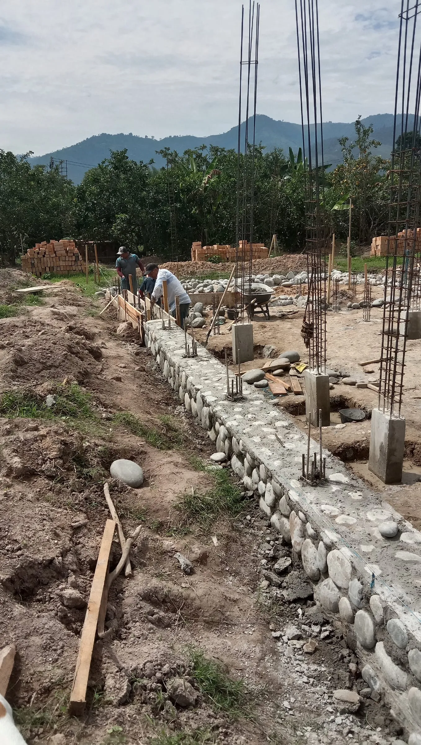 Casa 4 Gatos — cimiento de piedra