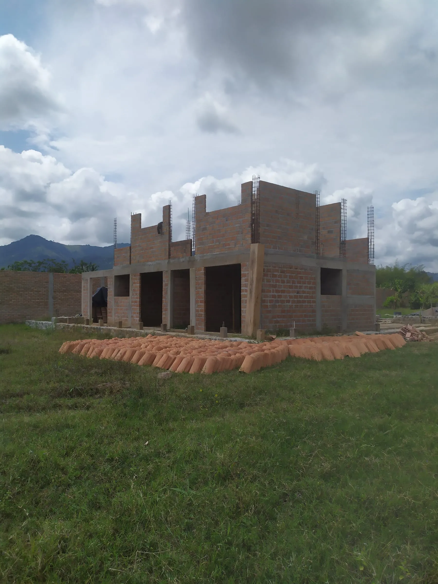 Casa 4 Gatos — muros y estructura