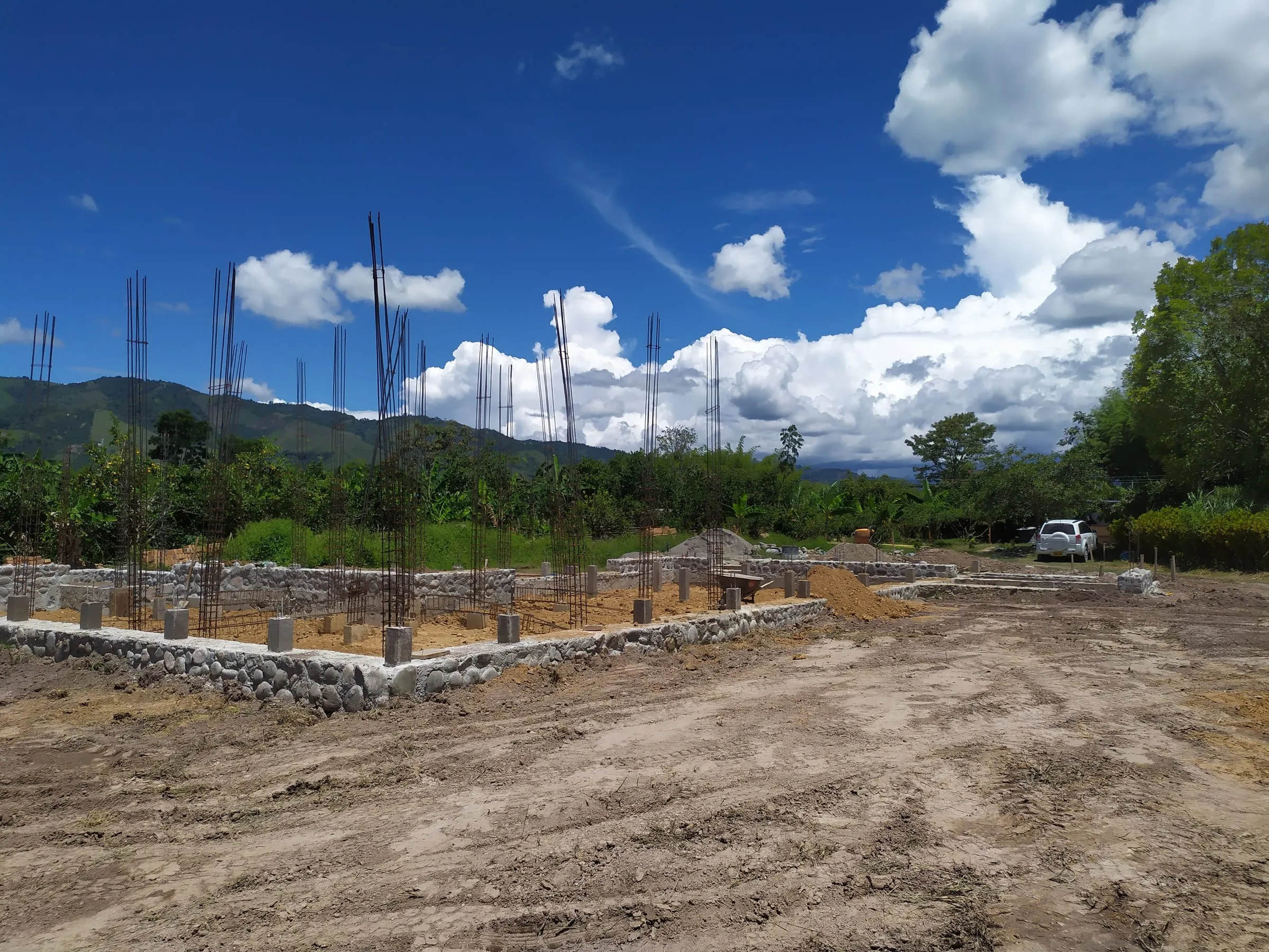 Casa 4 Gatos — el terreno