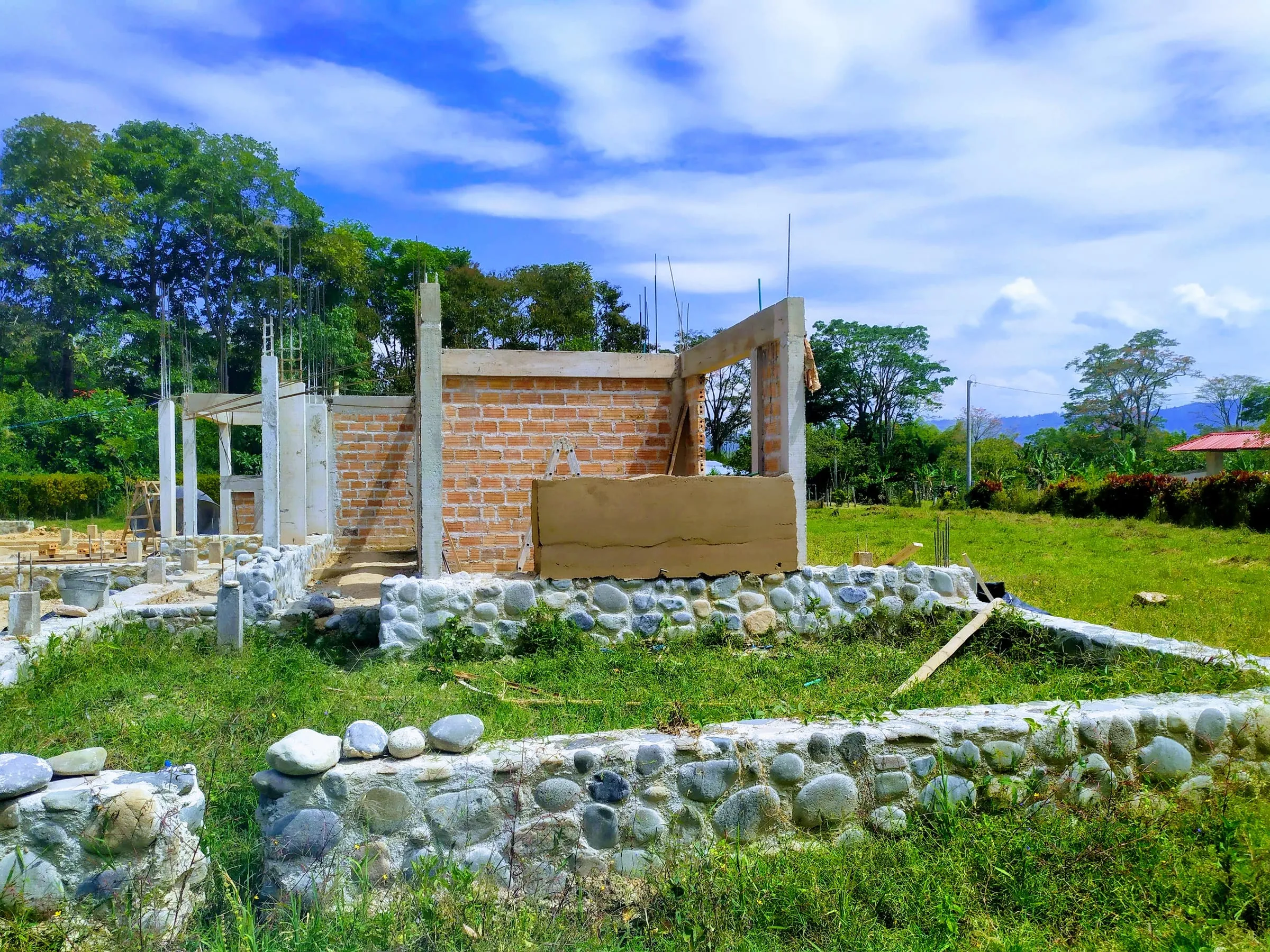 Casa 4 Gatos — obra en guadua