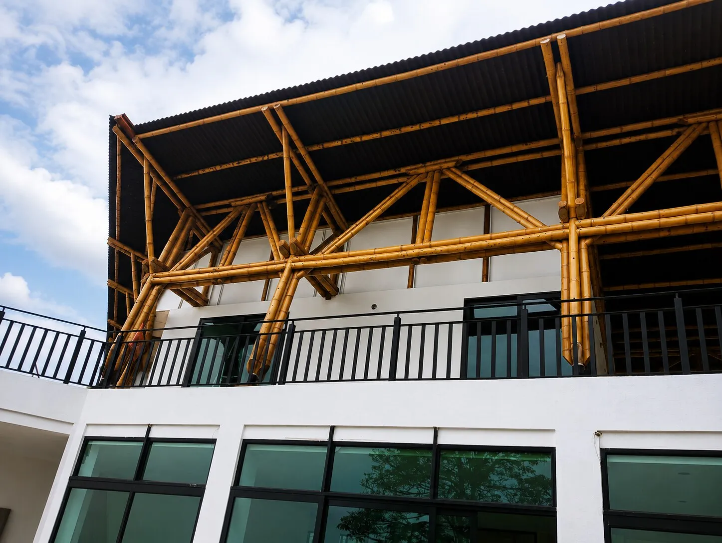 Casa Anolaima — obra en guadua
